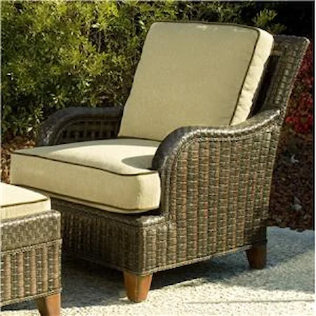 Outdoor Lounge Chair w/ Curved Arms